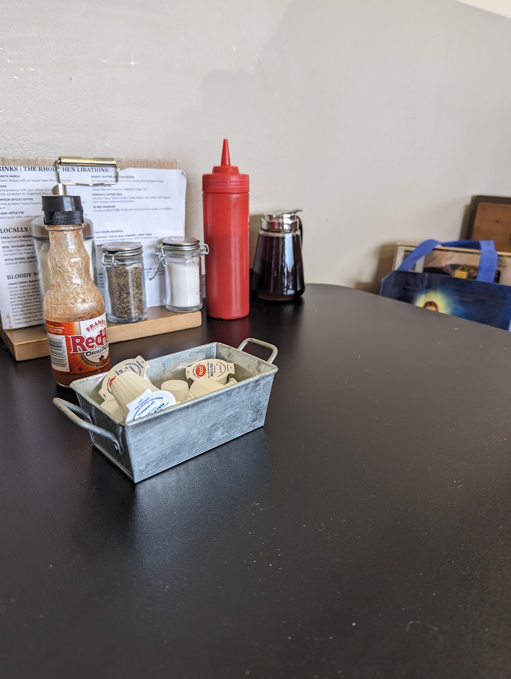 The Rhody Hen Cafe North Providence | restaurant | 1525 Smith St, North Providence, RI 02911, USA | 4018547798 OR +1 401-854-7798