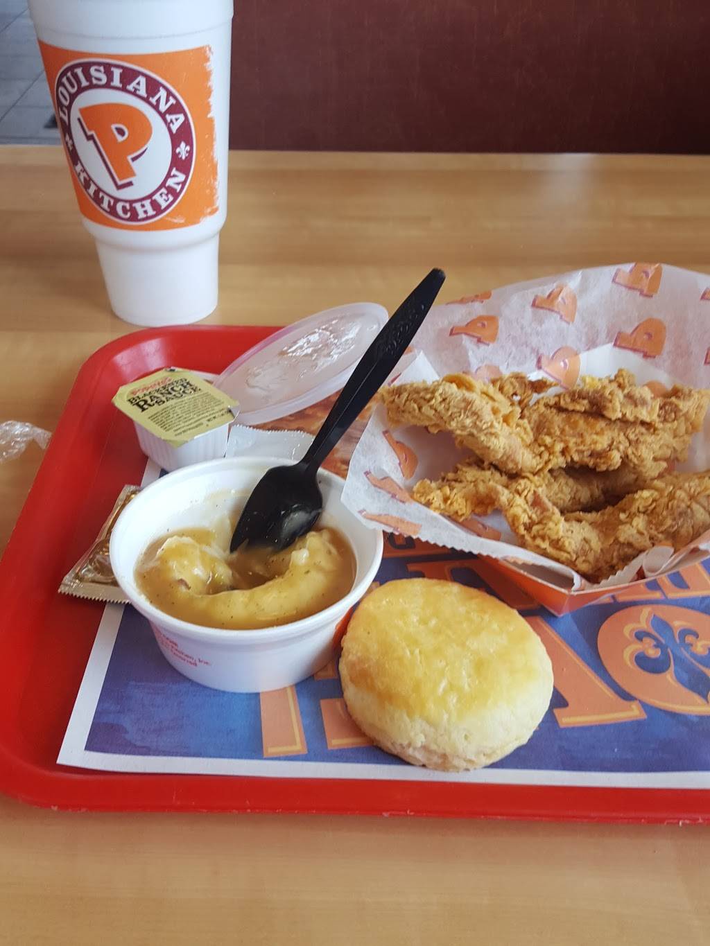 Popeyes Louisiana Kitchen | restaurant | 5111 N Hamilton Rd, Columbus, OH 43230, USA | 6145321811 OR +1 614-532-1811
