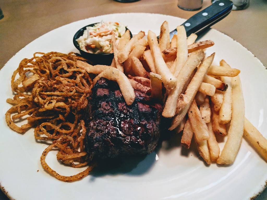 Montanas | restaurant | 407 Cundles Rd E, Barrie, ON L4M 0K3, Canada | 7054080182 OR +1 705-408-0182