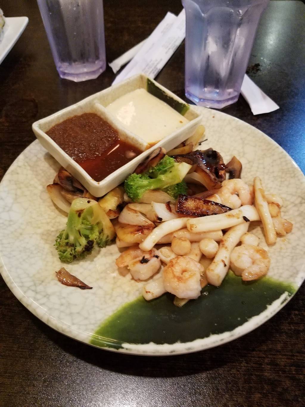 Saki Endless Sushi and Hibachi Grill Eatery | restaurant | 11921 N Dale Mabry Hwy, Tampa, FL 33618, USA | 8139611711 OR +1 813-961-1711