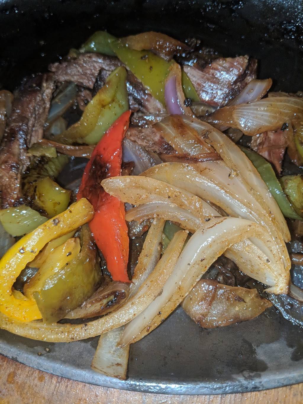 Lake House | restaurant | 525 Rockland Rd, Lake Bluff, IL 60044, USA | 8472957140 OR +1 847-295-7140