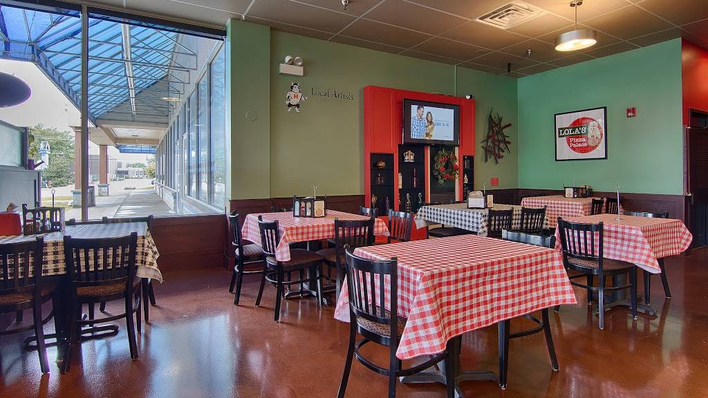 Lolas Pizza Palace | restaurant | 1279 N Rand Rd, Arlington Heights, IL 60004, USA | 8478731125 OR +1 847-873-1125