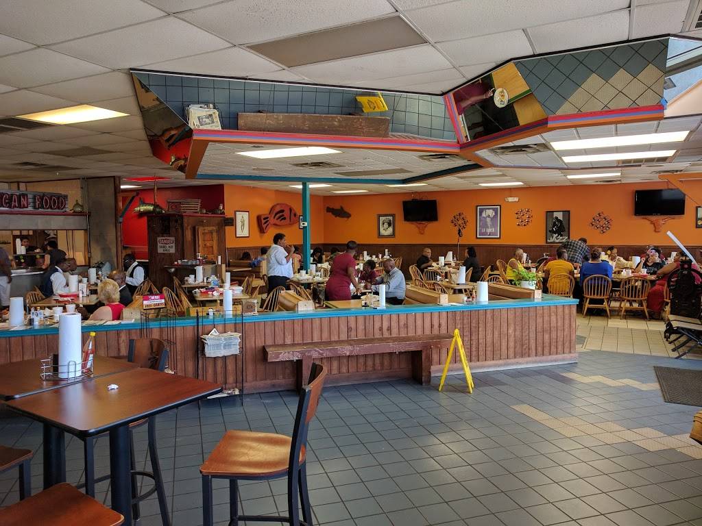 Mr. Catfish | restaurant | 1144 Airport Blvd, Austin, TX 78702, USA | 5125242020 OR +1 512-524-2020