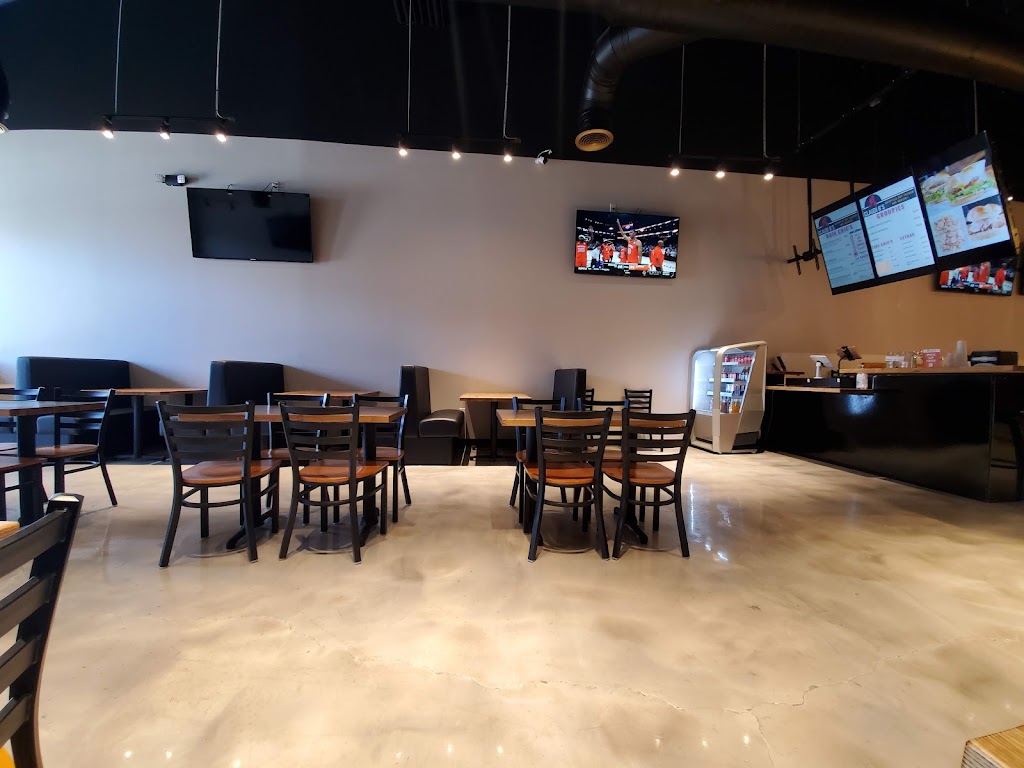 Claudi Bs Nashville Style Hot Chicken | restaurant | 370 West Las Colinas Boulevard Suite 102, Irving, TX 75039, USA | 9453450482 OR +1 945-345-0482