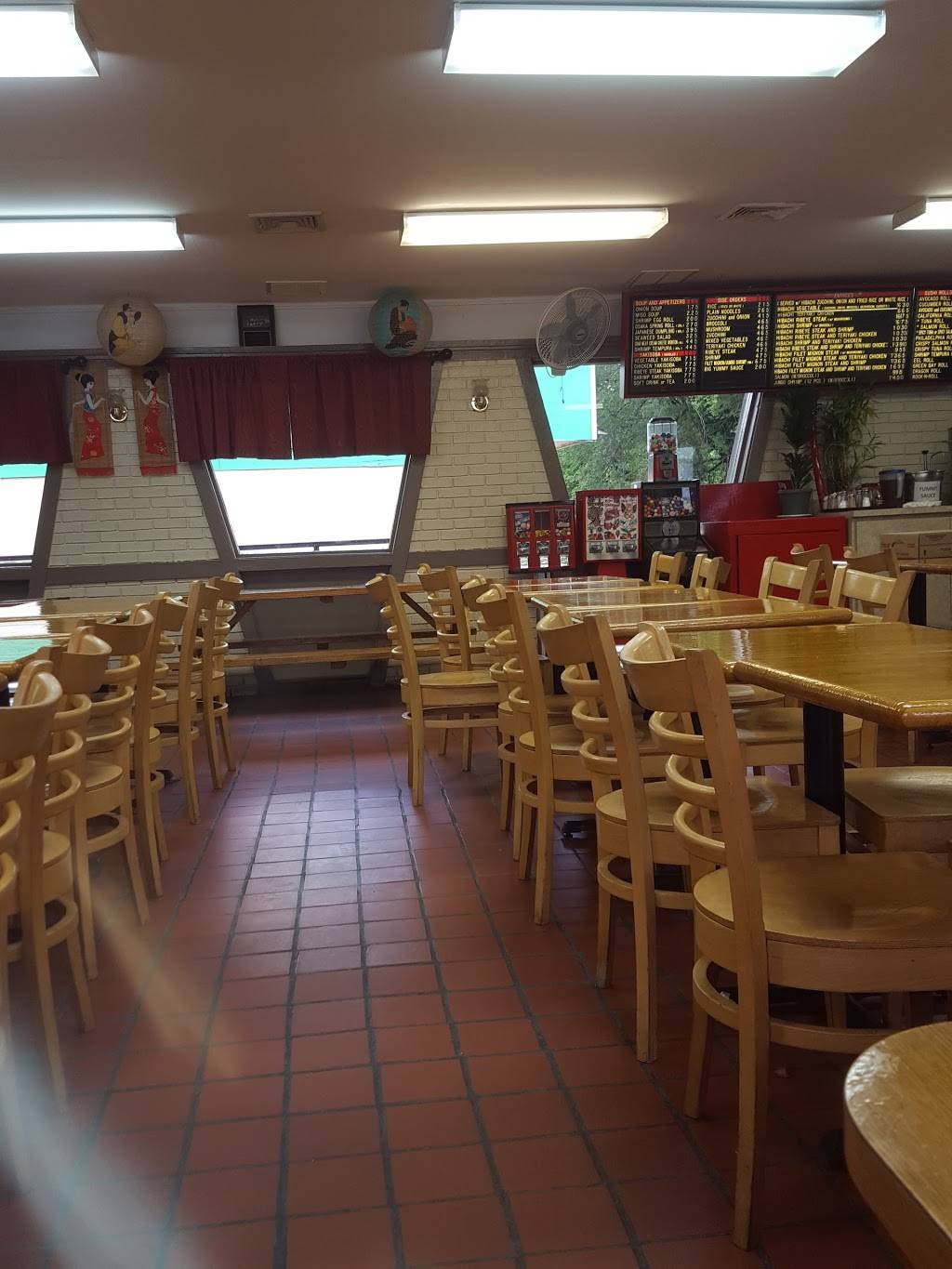 Osaka Japanese Express | restaurant | 4901 Fort Ave, Lynchburg, VA 24502, USA | 4343850182 OR +1 434-385-0182