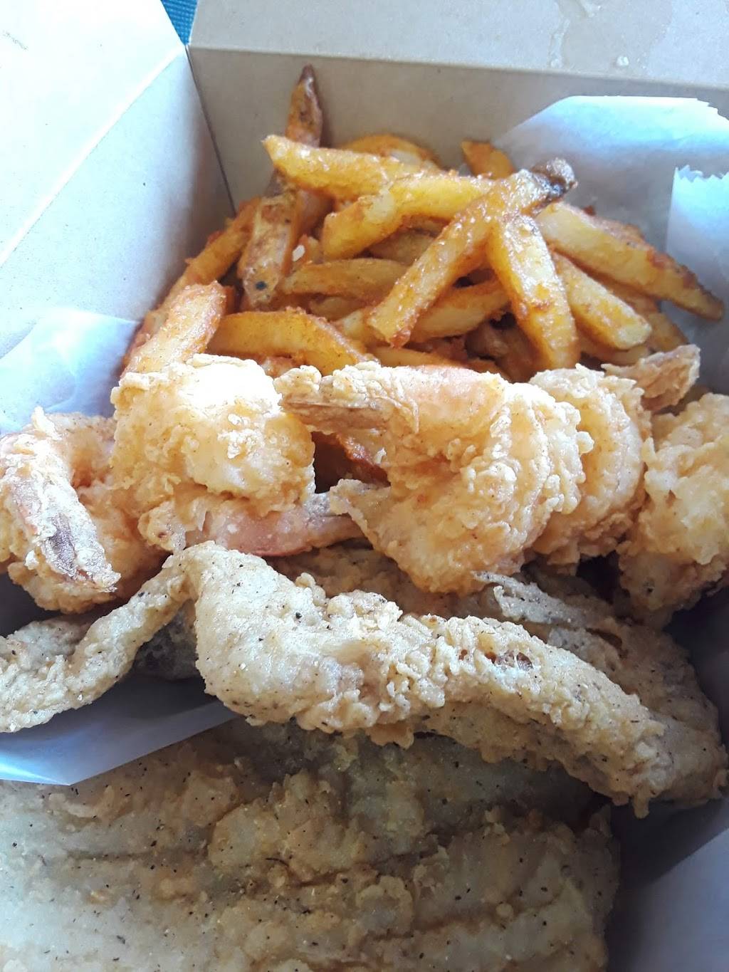 Bed-Stuy Fish Fry | restaurant | 940 Fulton St, Brooklyn, NY 11238, USA | 7183993000 OR +1 718-399-3000