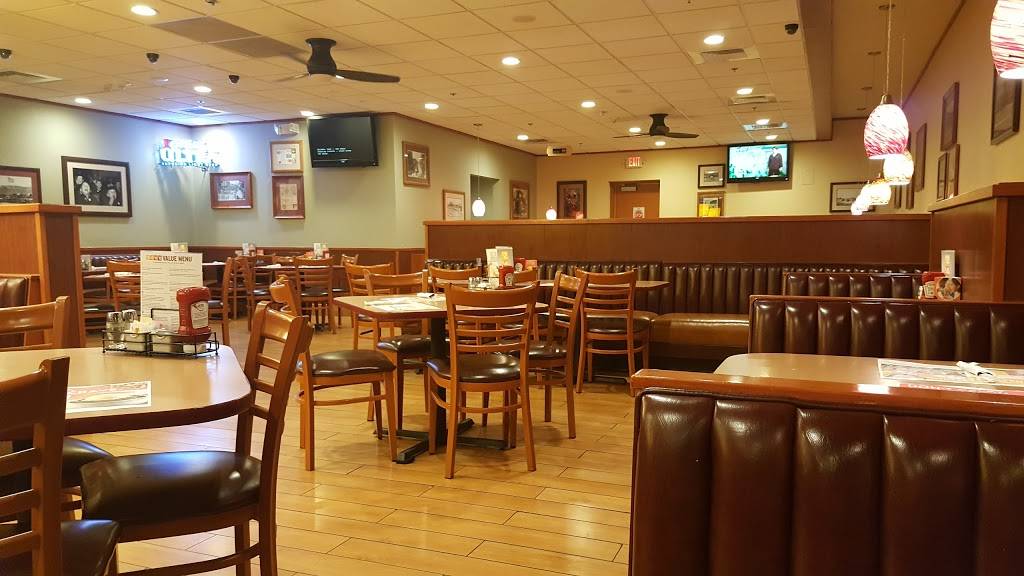 Dennys | restaurant | 1613 Pleasanton Road Suite B-10 Suite B-10, El Paso, TX 79906, USA | 9155645712 OR +1 915-564-5712