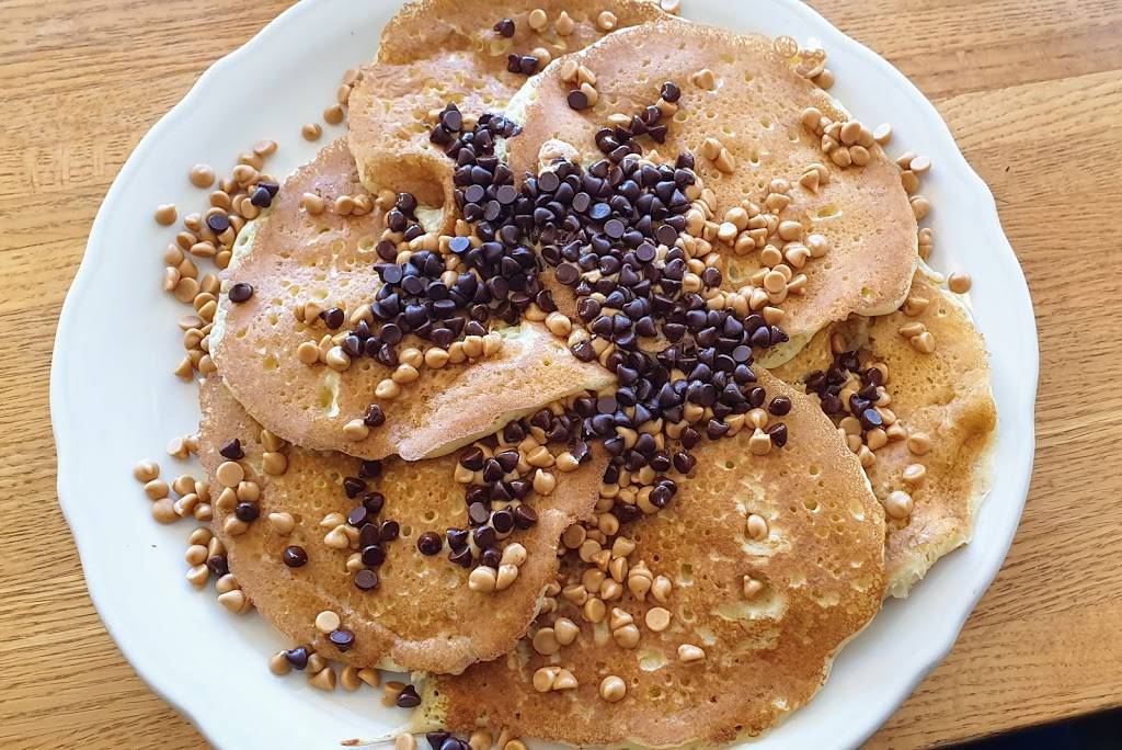 Breakn Eggs Crêperie | restaurant | 5235 Main St, Buffalo, NY 14221, USA | 7166343447 OR +1 716-634-3447