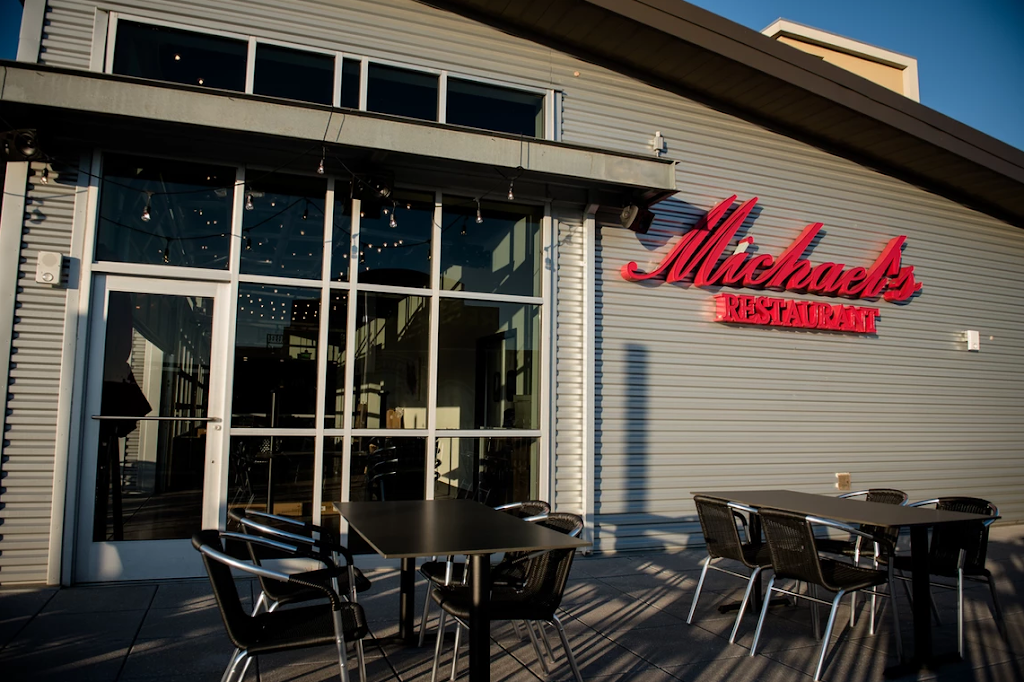 Michaels Steaks & Seafood | restaurant | 1525 1st Ave S, Birmingham, AL 35233, USA | 2058719525 OR +1 205-871-9525