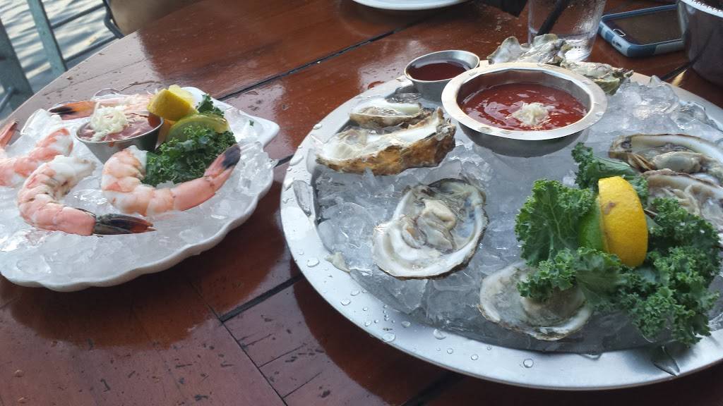 Johnnies Hideaway | restaurant | 12551 FL-535, Orlando, FL 32836, USA | 4078271111 OR +1 407-827-1111