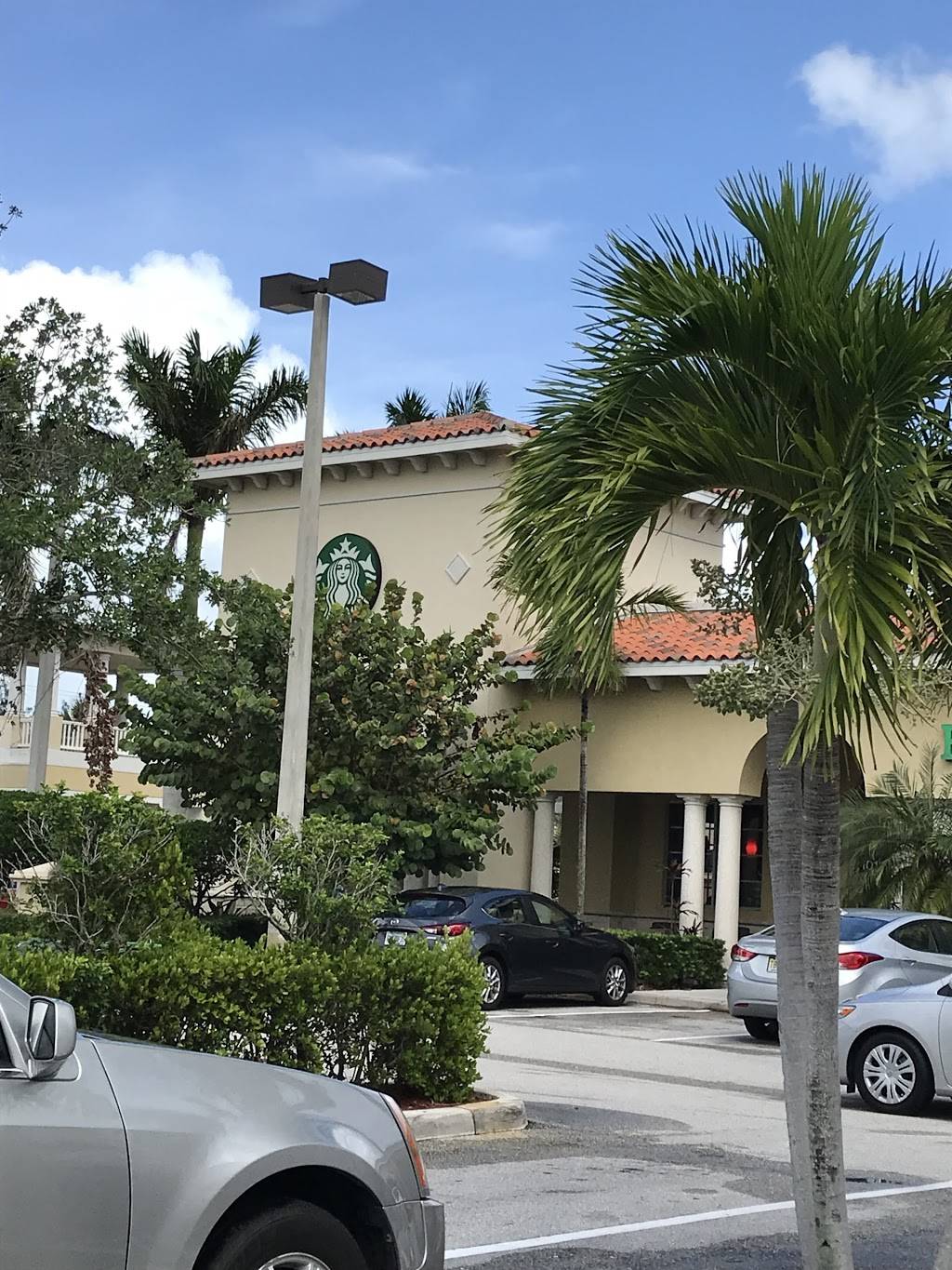 Starbucks | cafe | 287 E Indiantown Rd B-10, Jupiter, FL 33477, USA | 5617414225 OR +1 561-741-4225