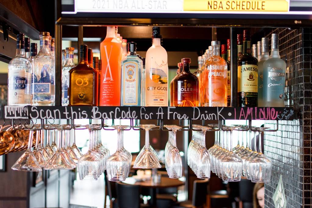 Bar Louie | night club | 234 Frederica St, Owensboro, KY 42301, USA | 2702157723 OR +1 270-215-7723