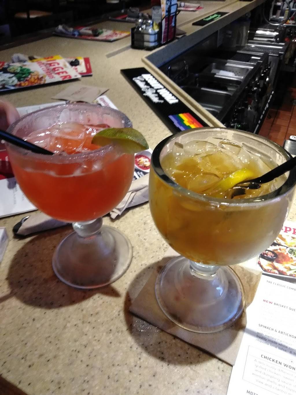 Applebees Grill + Bar | restaurant | 3551 Nameoki Rd, Granite City, IL 62040, USA | 6187989780 OR +1 618-798-9780