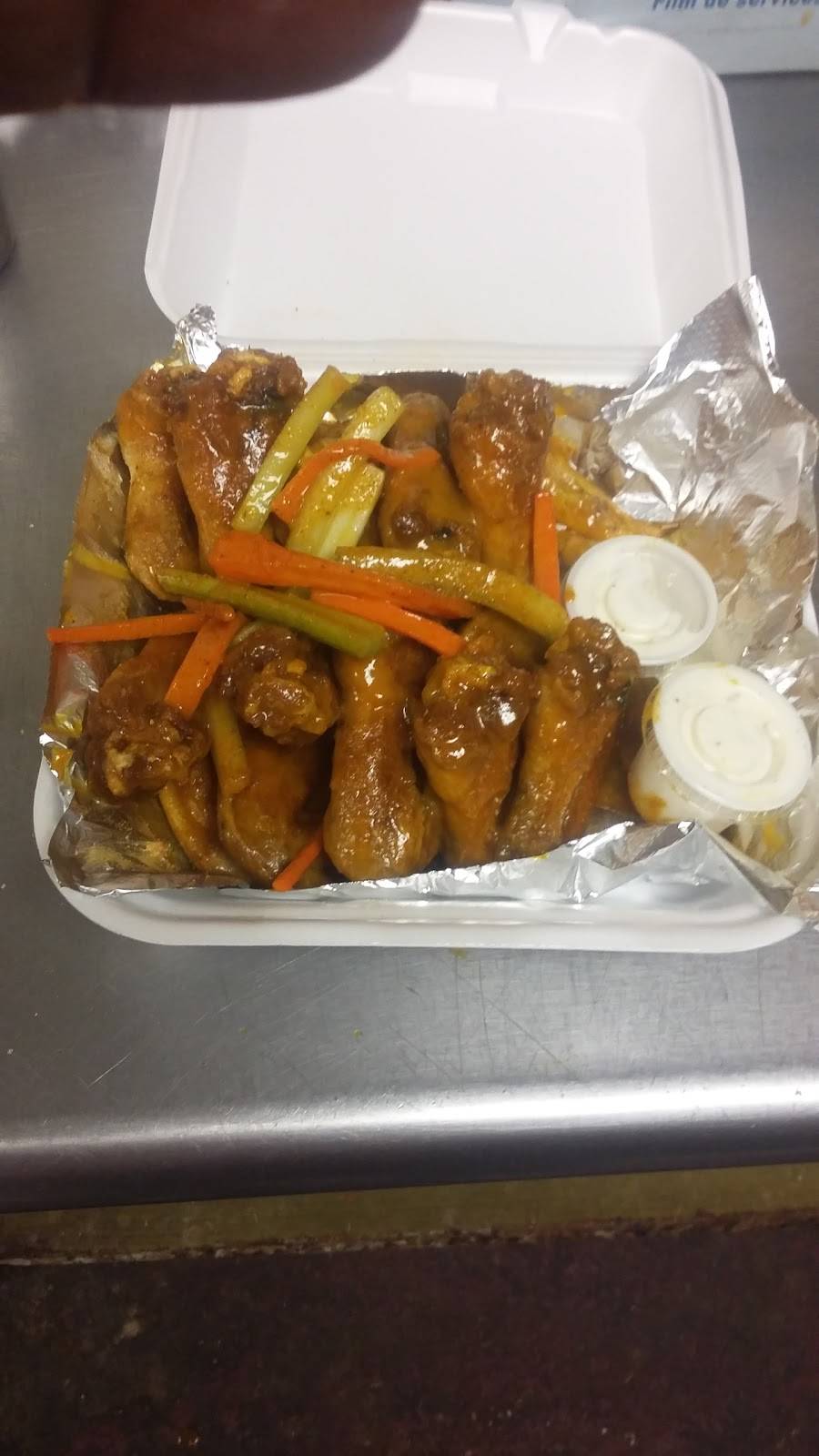 All Star Hot Wings | restaurant | 1381 Elvis Presley Blvd, Memphis, TN 38106, USA | 9014055878 OR +1 901-405-5878