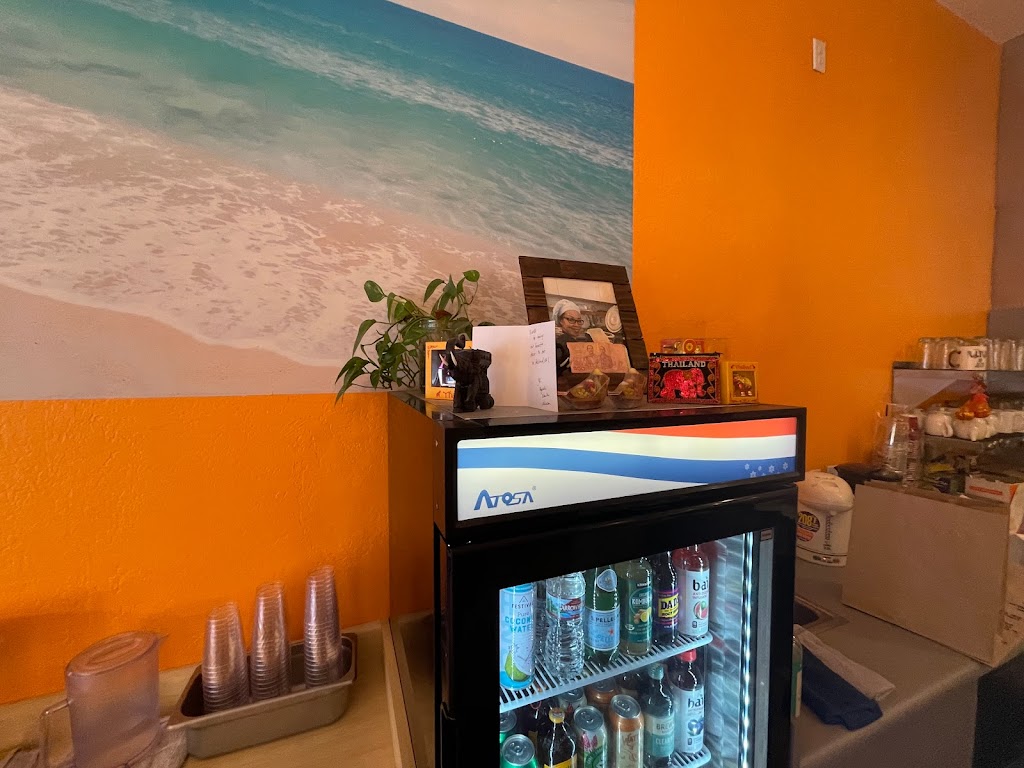 Mam’s Happy Thai Express | restaurant | 165 E Main St, Ashland, OR 97520, USA | 5416252955 OR +1 541-625-2955