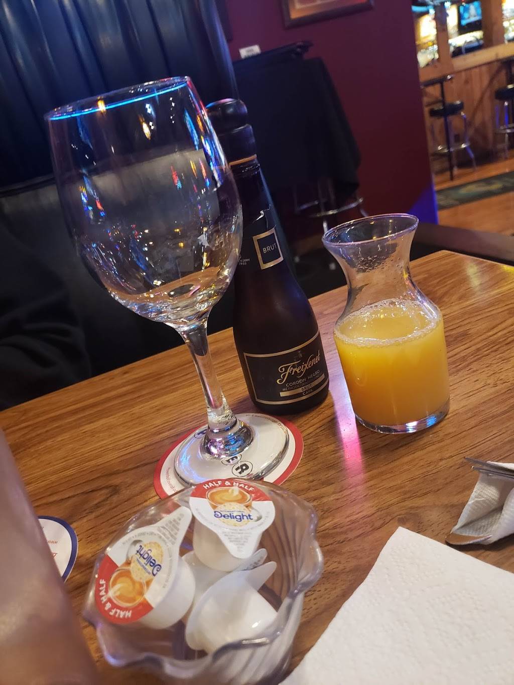 Lady Luck Steakhouse | restaurant | 14114 Pacific Ave S, Tacoma, WA 98444, USA | 2535384996 OR +1 253-538-4996