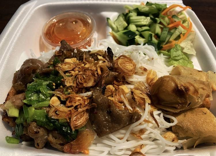 Pho & Tea | restaurant | 725 24th St Suite 102, Ames, IA 50010, USA | 5157151001 OR +1 515-715-1001