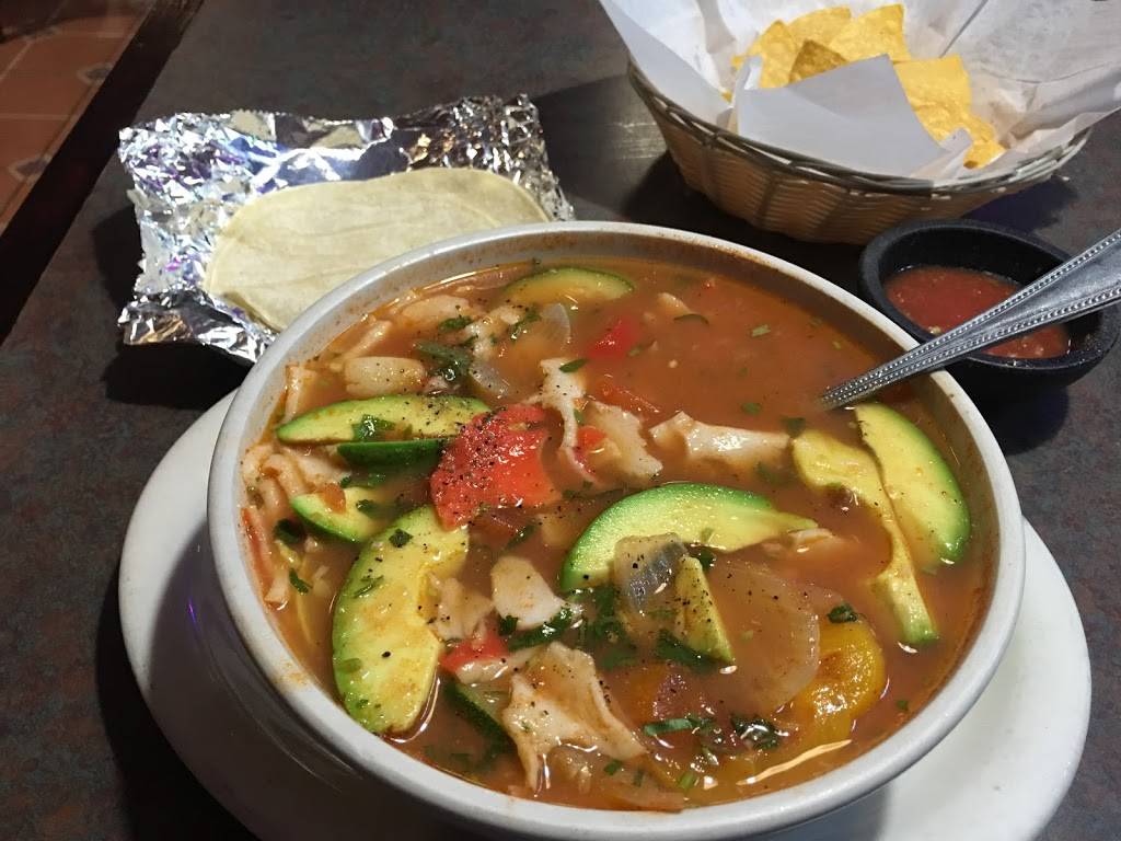 Casa Grande | restaurant | 2027 N Westwood Blvd, Poplar Bluff, MO 63901, USA | 5737279585 OR +1 573-727-9585