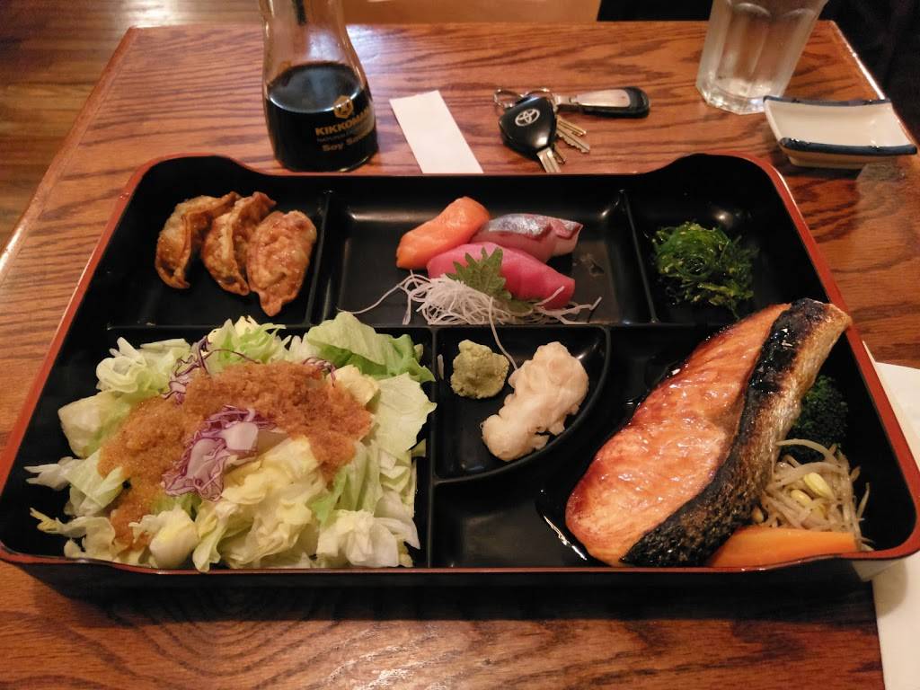 Taka Sushi | restaurant | 821 Carman Ave, Westbury, NY 11590, USA | 5168760033 OR +1 516-876-0033