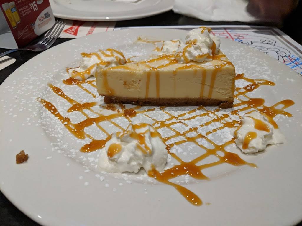 Keenans Irish Pub | restaurant | 550 Queen St W #9, Brampton, ON L6X 3E1, Canada | 9054571818 OR +1 905-457-1818