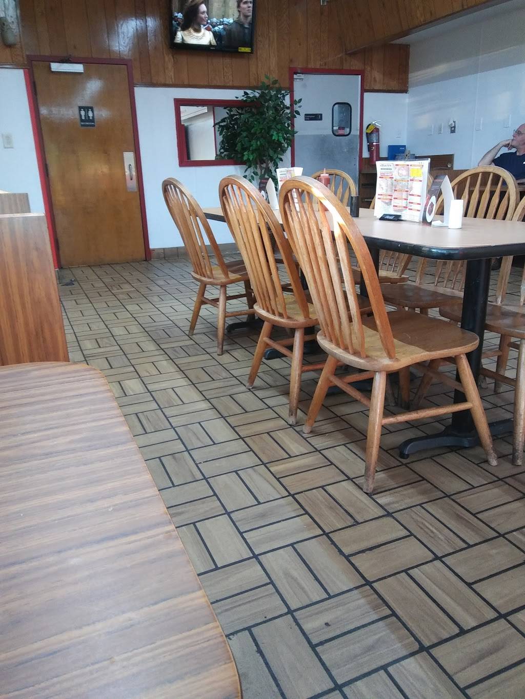 Sharks Fish & Chicken Chicago | restaurant | 2909 Jeffersonville Rd, Macon, GA 31217, USA | 4782546525 OR +1 478-254-6525