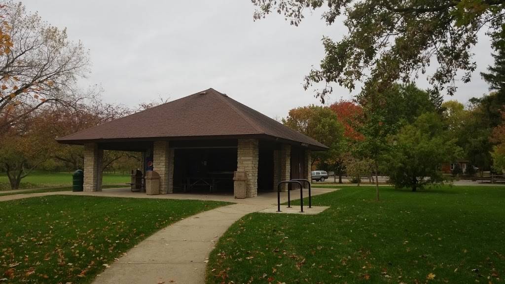 Centennial Grill | restaurant | Naperville Riverwalk, Naperville, IL 60540, USA | 6308485092 OR +1 630-848-5092