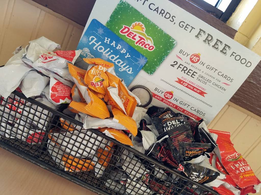 Del Taco | meal takeaway | 2101 W Glenoaks Blvd, Glendale, CA 91201, USA | 8188417771 OR +1 818-841-7771