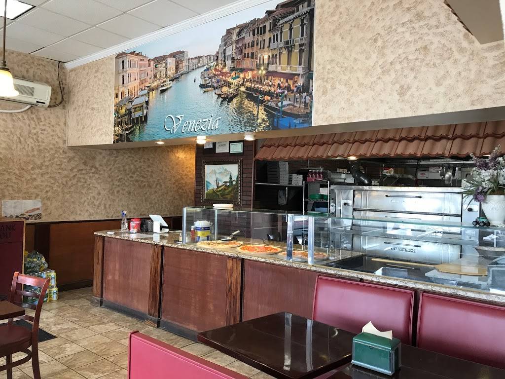 Venezia Pizzeria & Restaurant | restaurant | 79 Union Blvd, Totowa, NJ 07512, USA | 9739040544 OR +1 973-904-0544