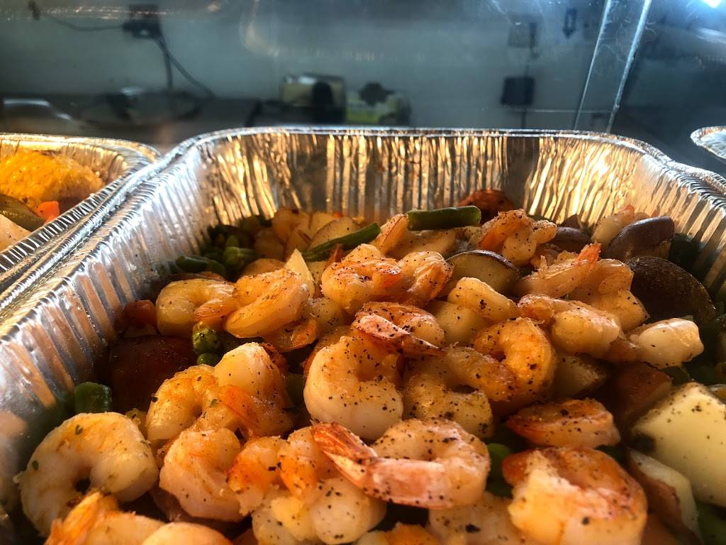 T&N Mini Kitchen | restaurant | 1370 Oakwood, Detroit, MI 48217, USA | 3134069397 OR +1 313-406-9397