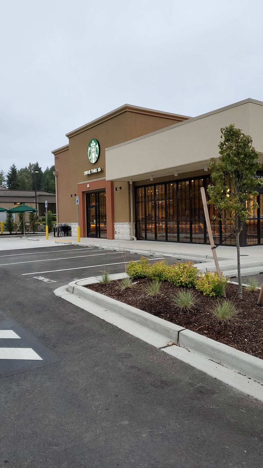 Starbucks | cafe | 6735 132nd Ave NE #100, Kirkland, WA 98033, USA | 4258818265 OR +1 425-881-8265