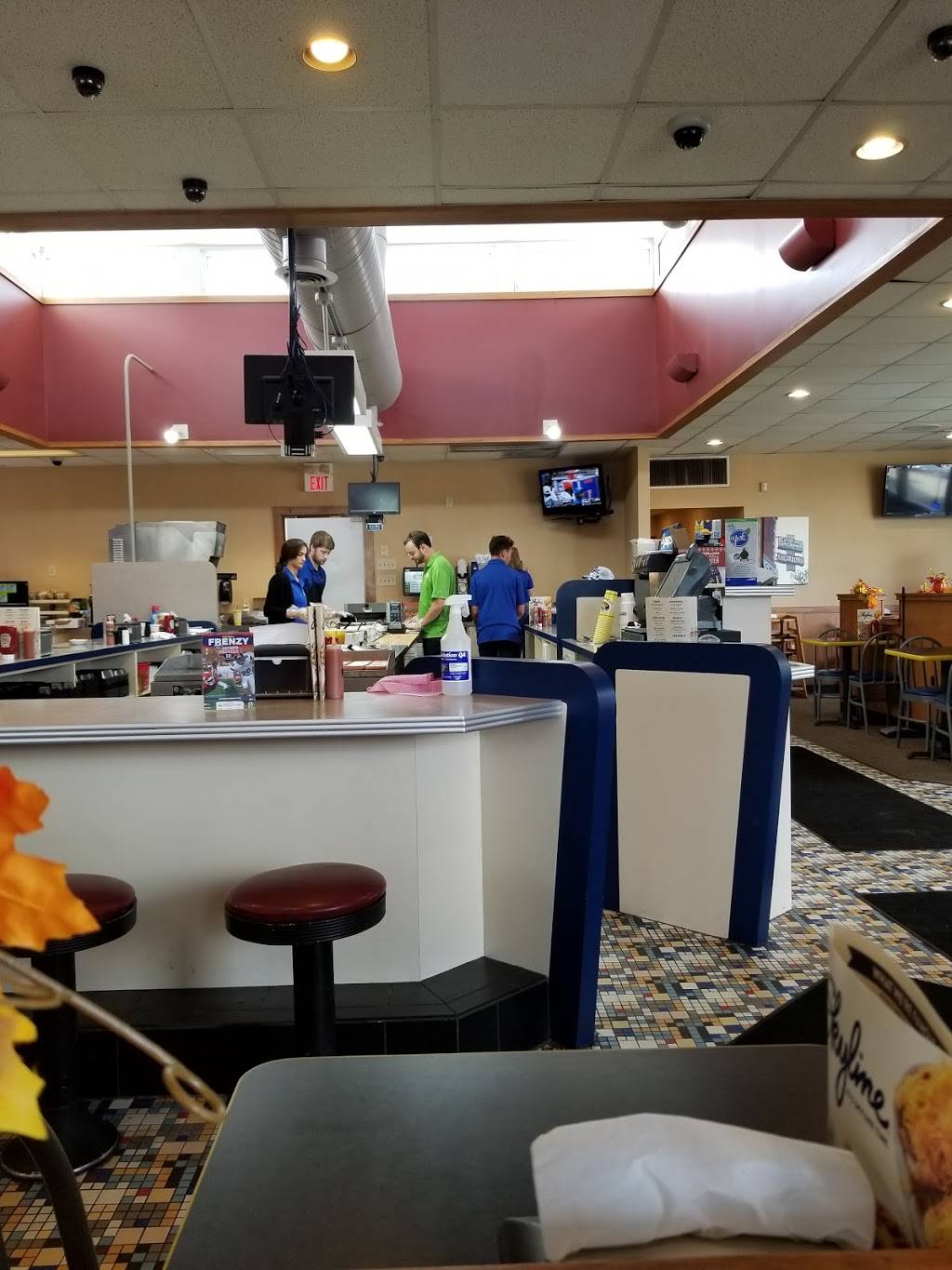 Skyline Chili | restaurant | 6091 Limaburg Rd, Burlington, KY 41005, USA | 8592821100 OR +1 859-282-1100