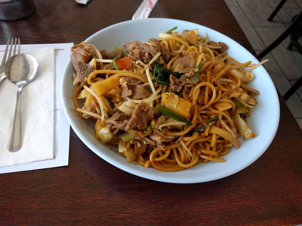 Golden Palace Mongolian BBQ | restaurant | 3681 E Colorado Blvd, Pasadena, CA 91107, USA | 6267961832 OR +1 626-796-1832