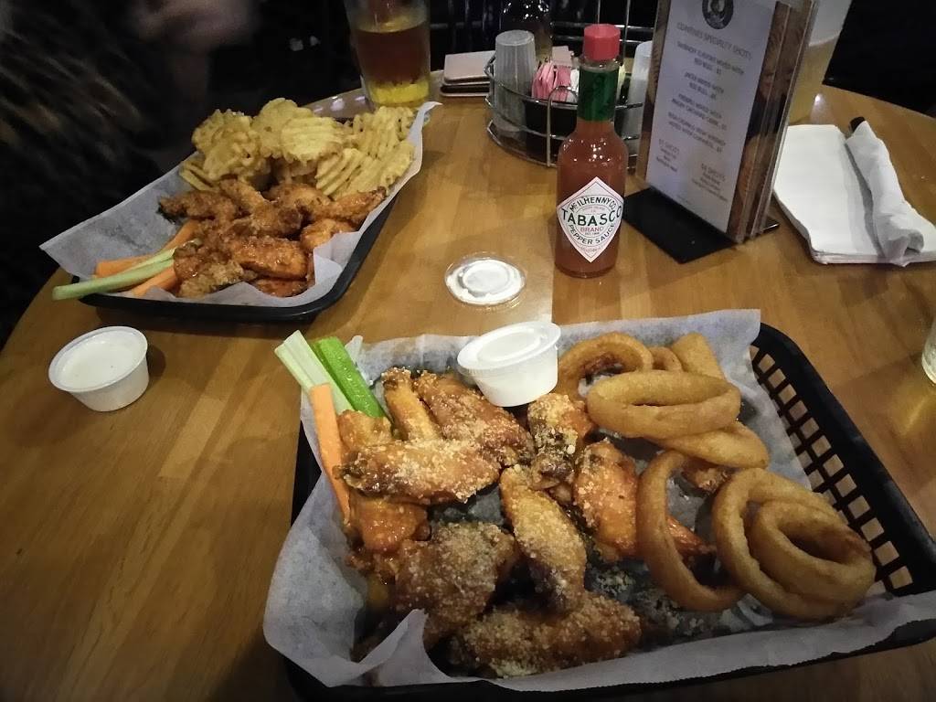 Friendly Confines Winter Park | restaurant | 3088 Aloma Ave, Winter Park, FL 32792, USA | 4076367586 OR +1 407-636-7586