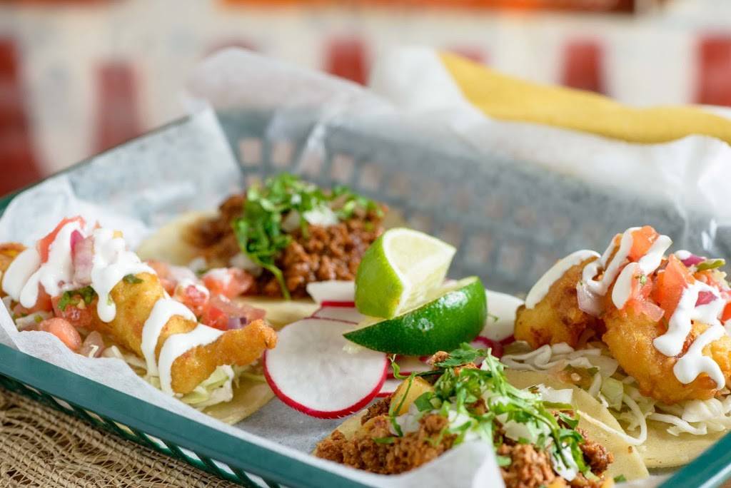 Loco Pez | restaurant | 4631 Baltimore Ave, Philadelphia, PA 19143, USA | 2157969890 OR +1 215-796-9890