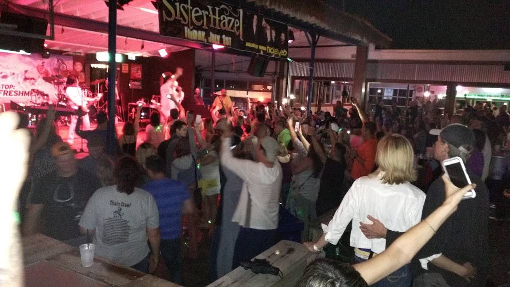 Blarney Island | restaurant | 27843 W Grass Lake Rd, Antioch, IL 60002, USA | 8473953804 OR +1 847-395-3804