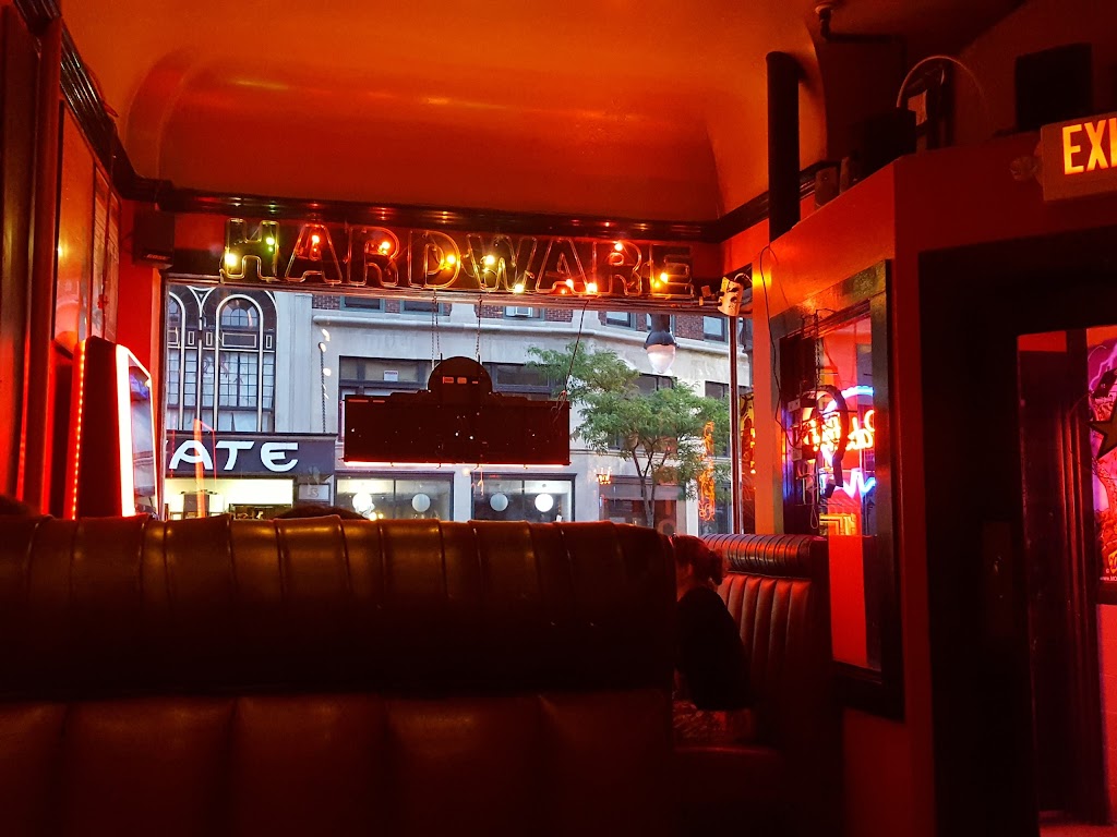 Downtown Lounge | restaurant | 606 Congress St, Portland, ME 04101, USA | 2077731363 OR +1 207-773-1363