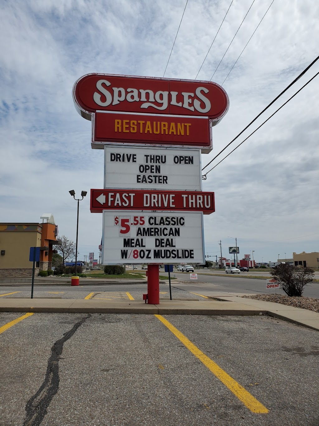 Spangles | restaurant | 850 N Broadway, Wichita, KS 67214, USA | 3162635520 OR +1 316-263-5520