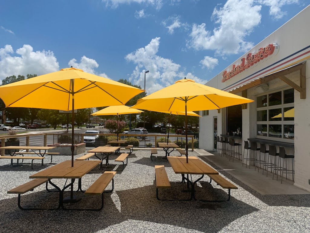 Standard Service GA | restaurant | 400 Jesse Jewell Pkwy, Gainesville, GA 30501, USA | 6789711025 OR +1 678-971-1025