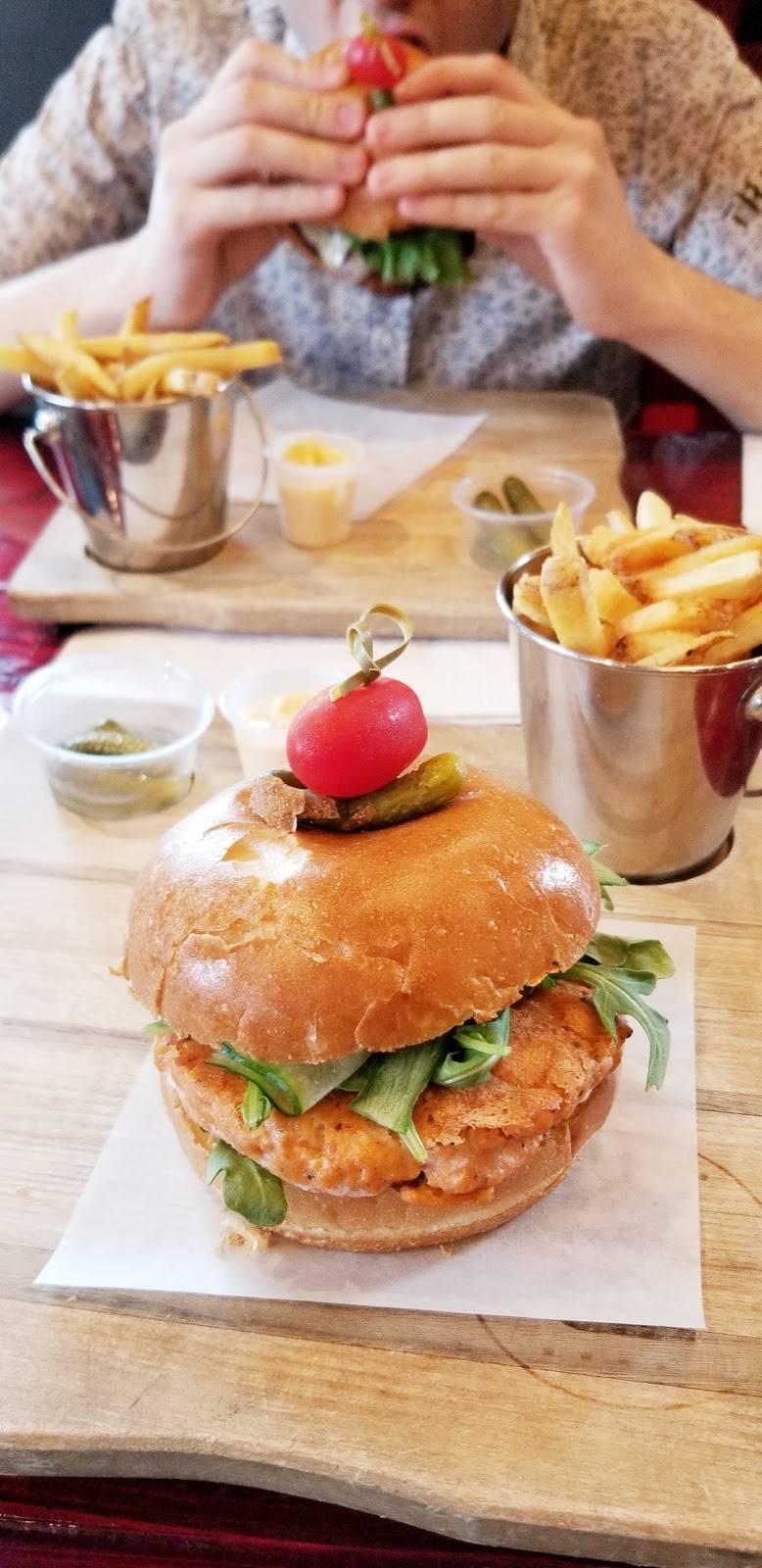 Archibald microbrasserie Trois-Rivières | restaurant | 3965 Rue Bellefeuille, Trois-Rivières, QC G9A 6K8, Canada | 8195197888 OR +1 819-519-7888