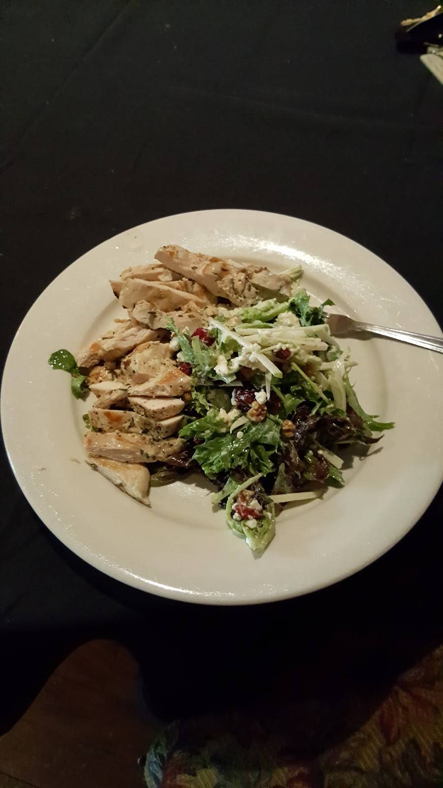 Butterfields | restaurant | 661 Old Willets Path, Hauppauge, NY 11788, USA | 6318511507 OR +1 631-851-1507