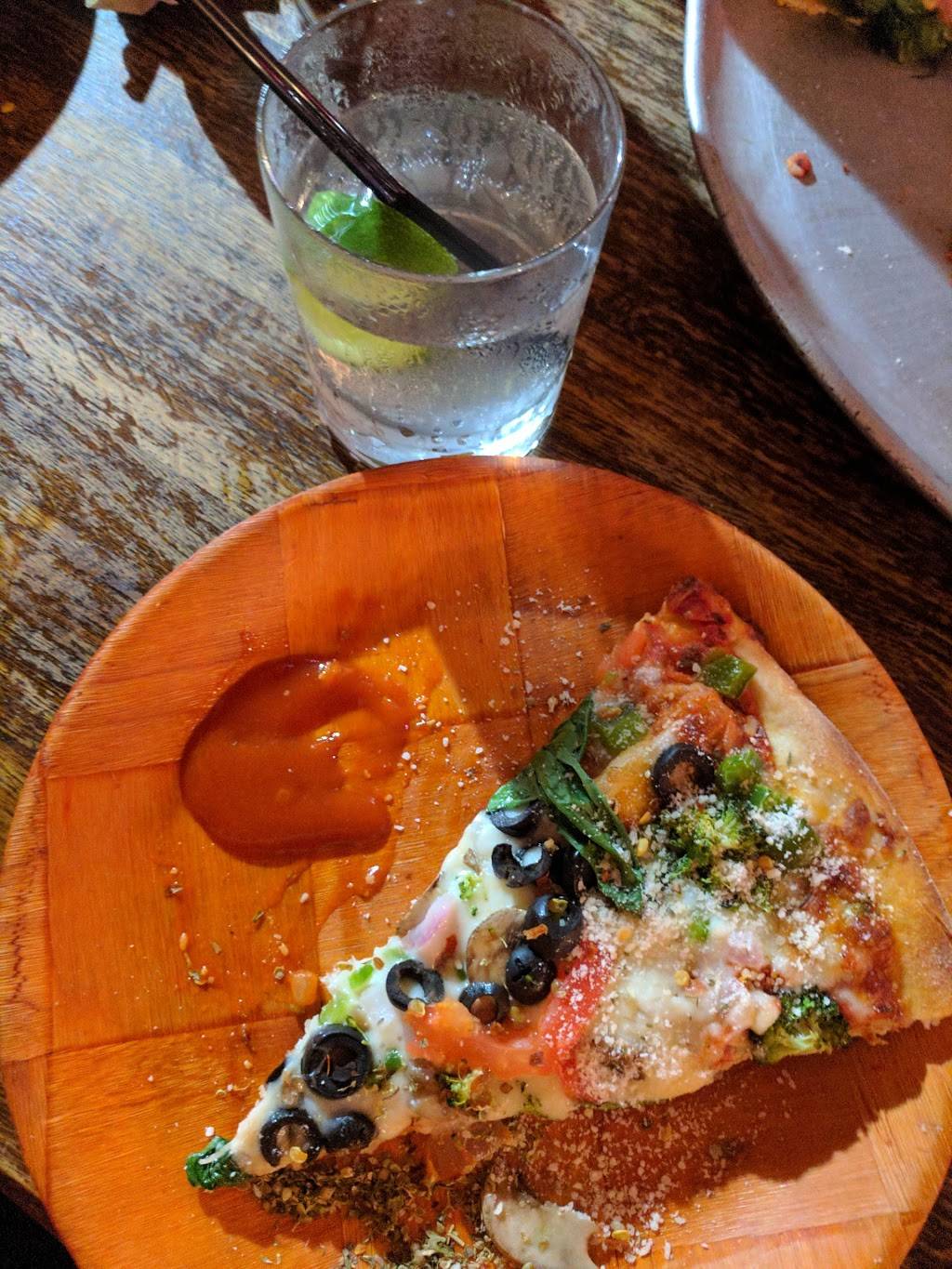 Mad River Pizza | restaurant | Au Sable Forks, NY 12912, USA | 5186472222 OR +1 518-647-2222