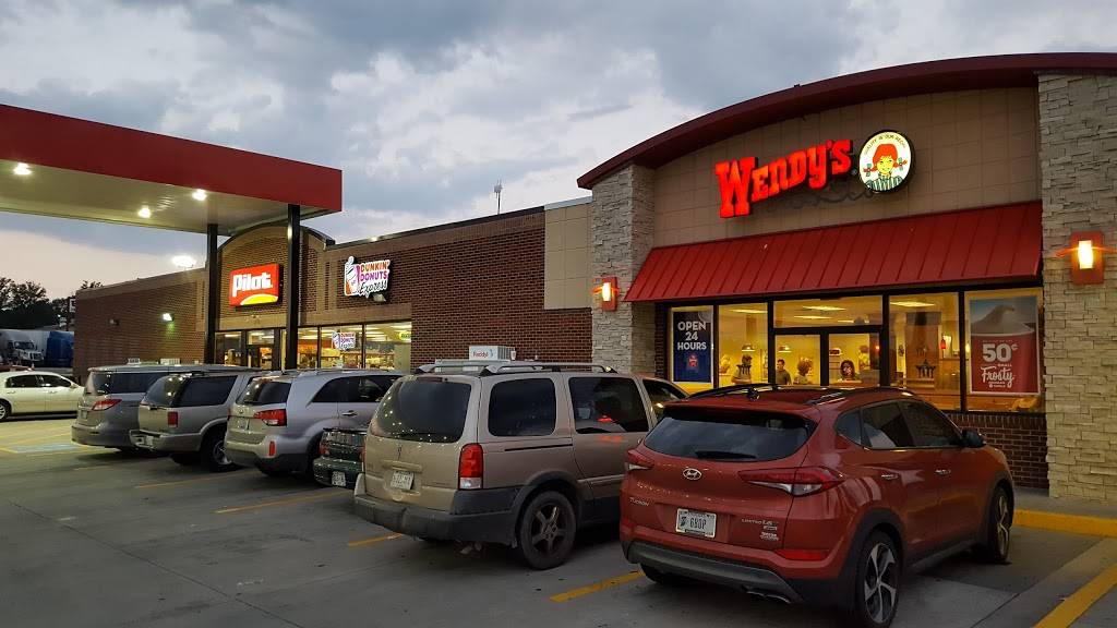 Pilot Travel Center | restaurant | 640 Dixie Lee Ave, Monteagle, TN 37356, USA | 9319245111 OR +1 931-924-5111