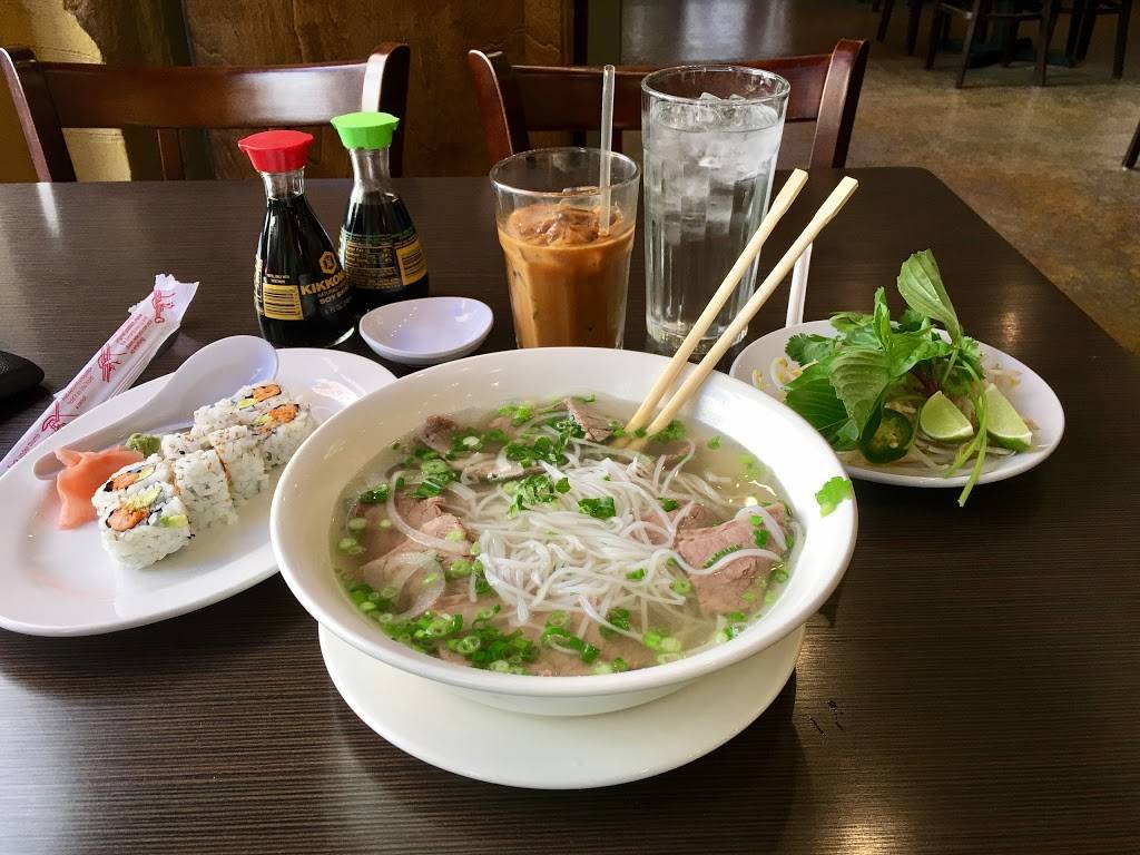 Viet Orleans Bistro | restaurant | 300 Baronne St, New Orleans, LA 70112, USA | 5043336917 OR +1 504-333-6917