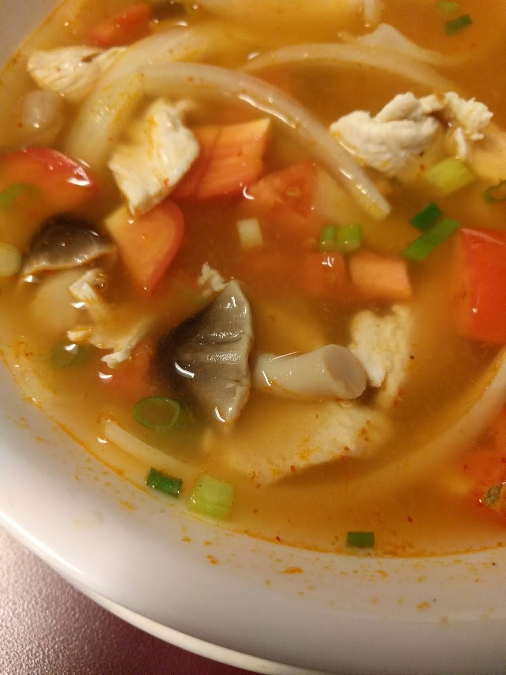 Bangkok Thai Cuisine | restaurant | 80 Wisconsin St, Oshkosh, WI 54901, USA | 9202320120 OR +1 920-232-0120