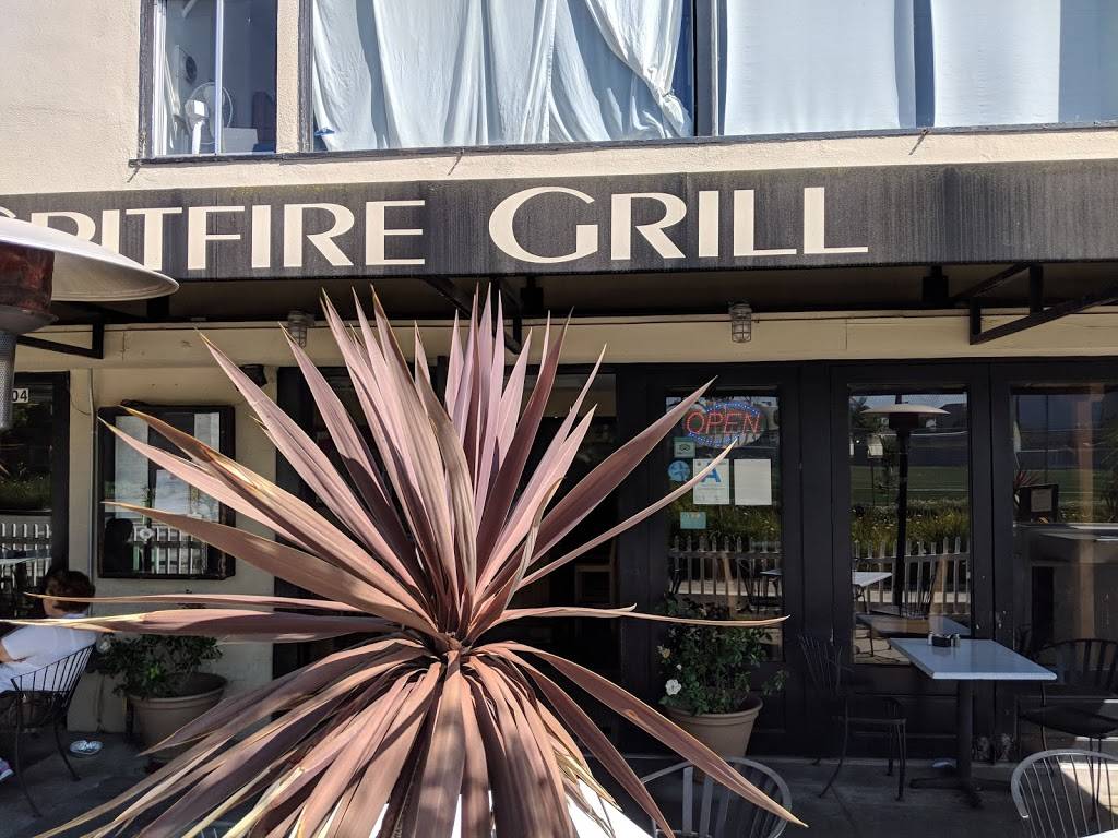 Spitfire Grill | restaurant | 3300 Airport Ave, Santa Monica, CA 90405, USA | 3103973455 OR +1 310-397-3455