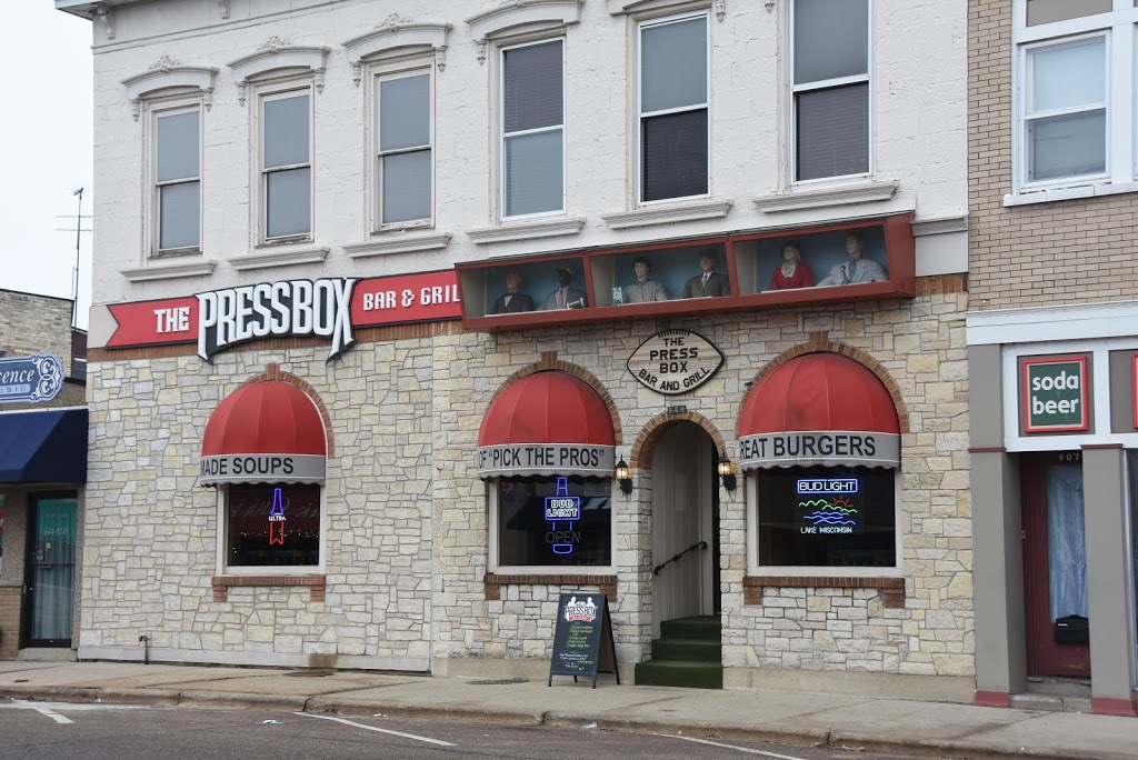 The Press Box Bar & Grill | restaurant | 809 Water St, Sauk City, WI 53583, USA | 6086436666 OR +1 608-643-6666