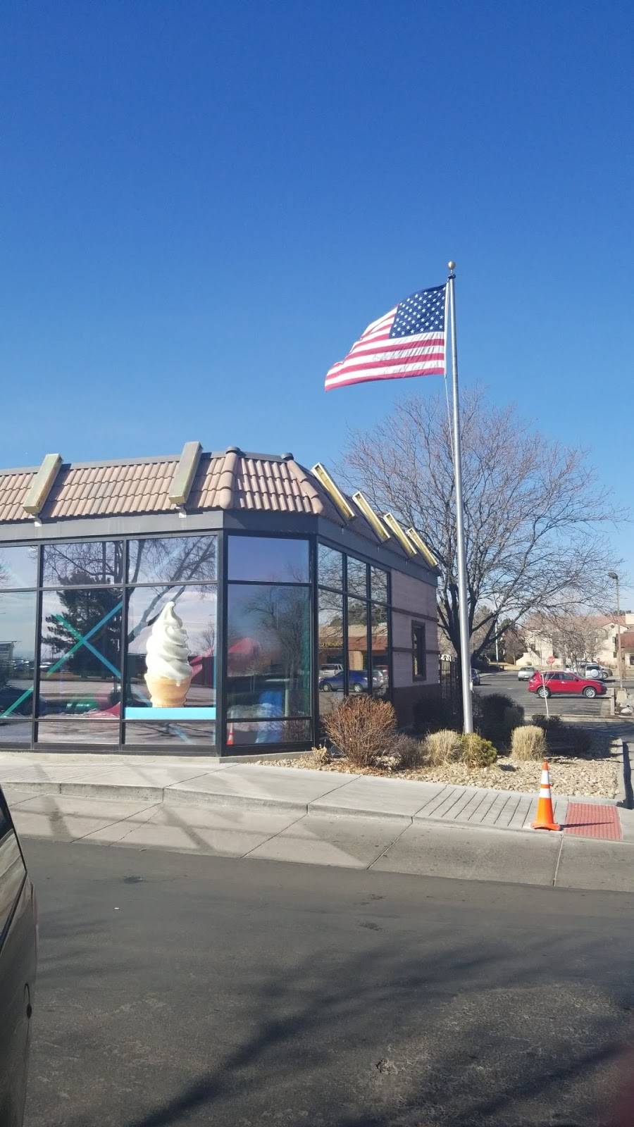 McDonalds | cafe | 5155 W 72nd Ave, Westminster, CO 80030, USA | 3034287491 OR +1 303-428-7491
