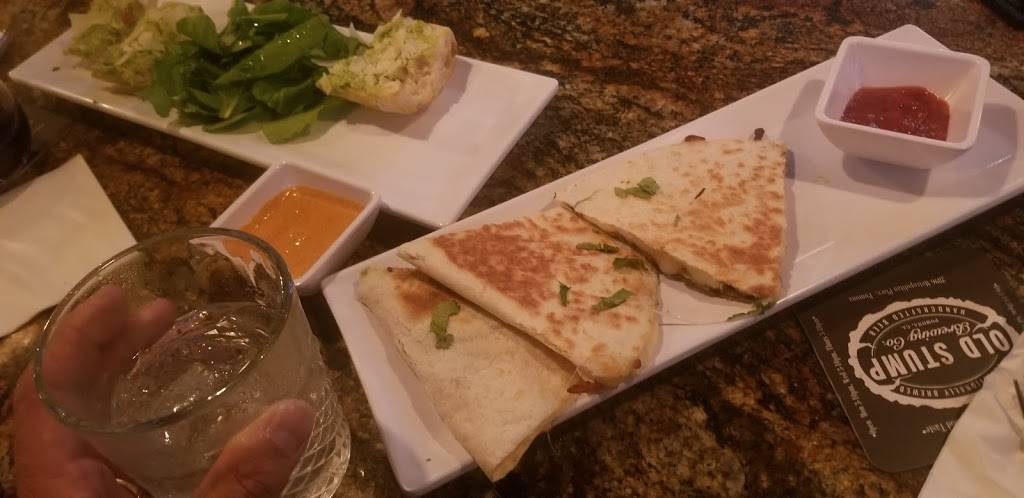 Taberna | restaurant | 2136 3rd St, La Verne, CA 91750, USA | 9099290415 OR +1 909-929-0415