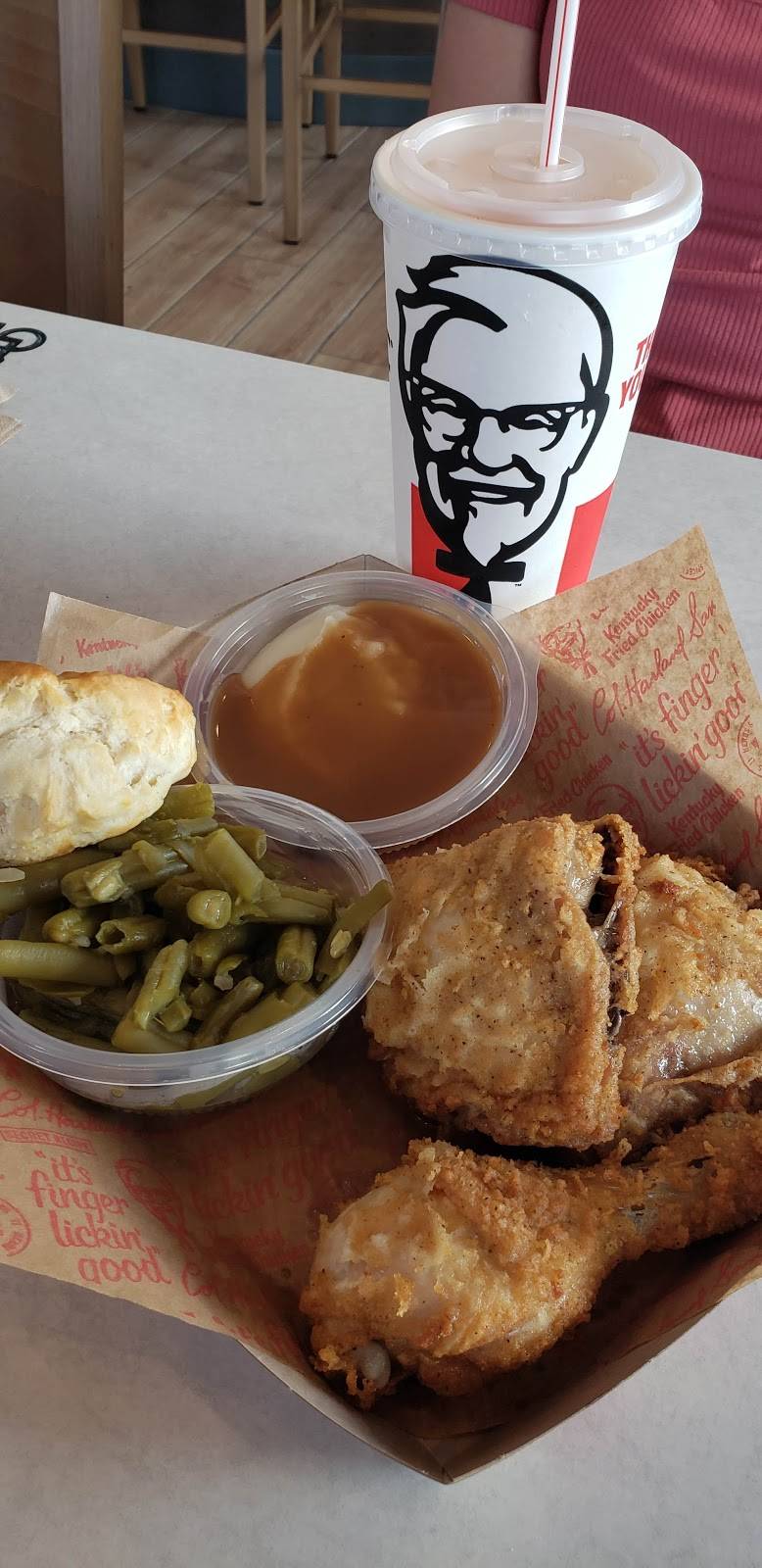 KFC | restaurant | 3280 Center Rd, Brunswick, OH 44212, USA | 2348031770 OR +1 234-803-1770