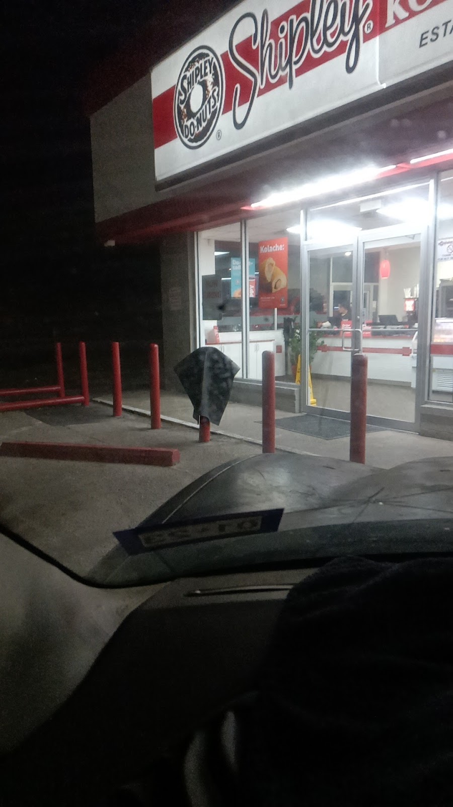 Shipley Do-Nuts | bakery | 8901 Mesa Dr, Houston, TX 77028, USA | 7136330580 OR +1 713-633-0580